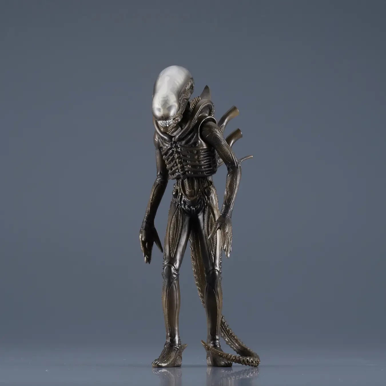 SR+ 20th Studio Alien Figure Capsule Toy Takara Tomy Gacha Japan New