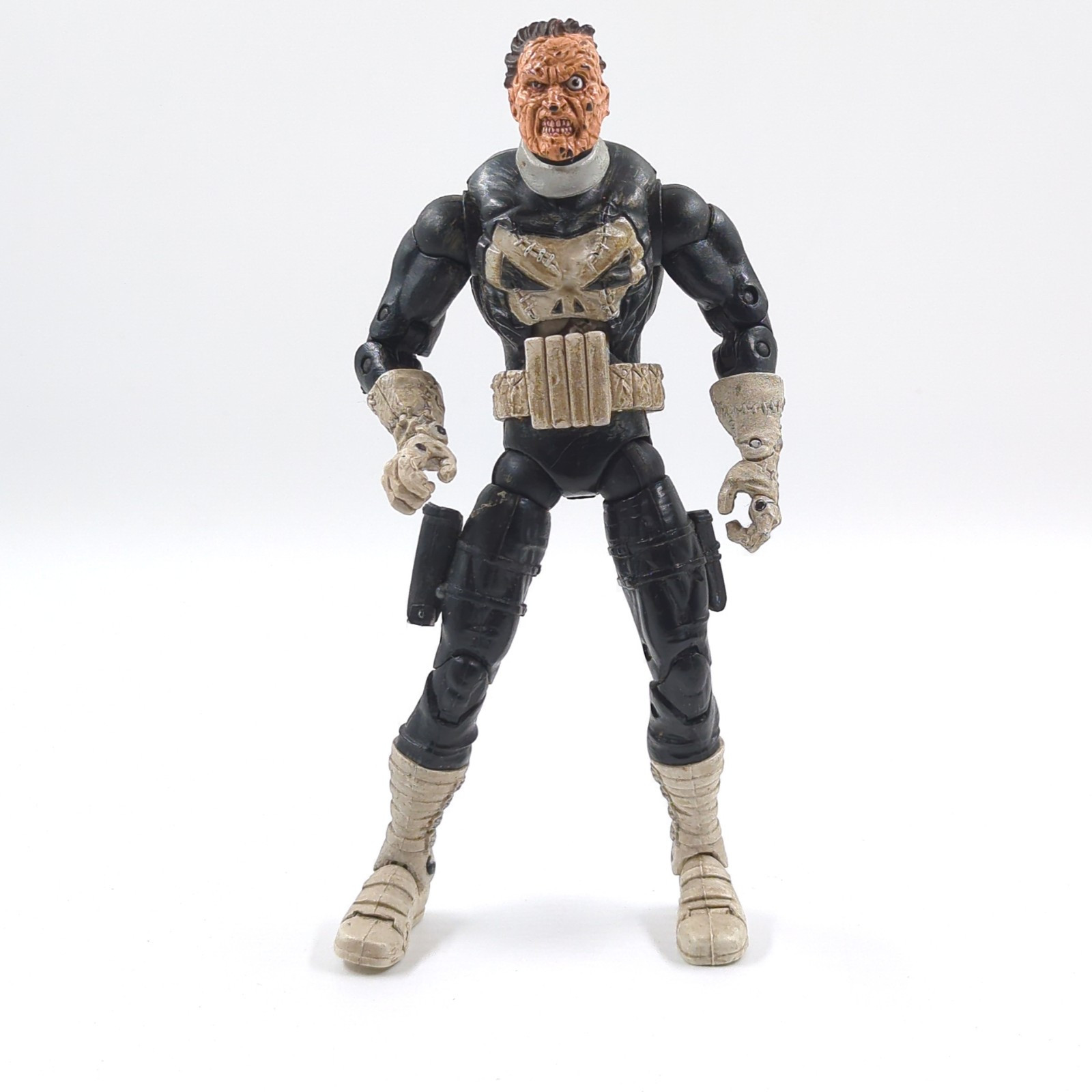 Jigsaw Marvel Legends Face Off Series Action Figure vs The Punisher Toybiz