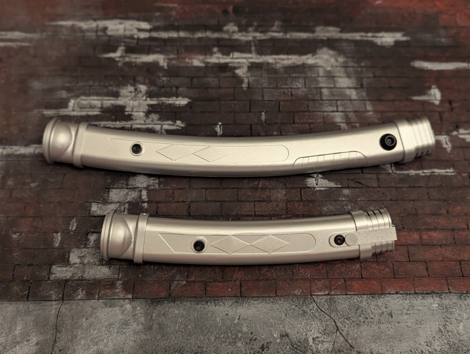Star Wars Ahsoka Tano 1:1 Scale Prop Replica Lightsaber Kit – Aluminum Machined