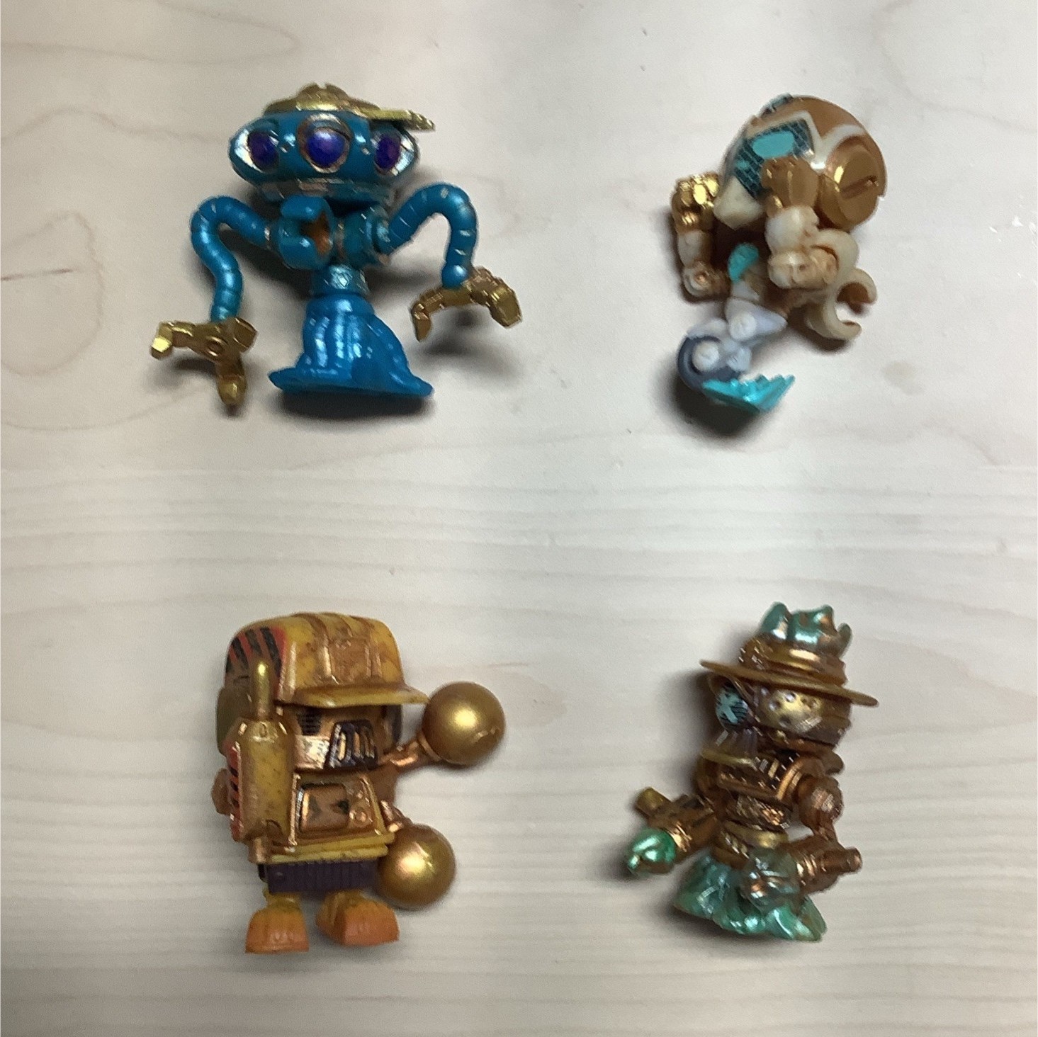 E Treasure X Gold mini Robots Loose Figure Lot