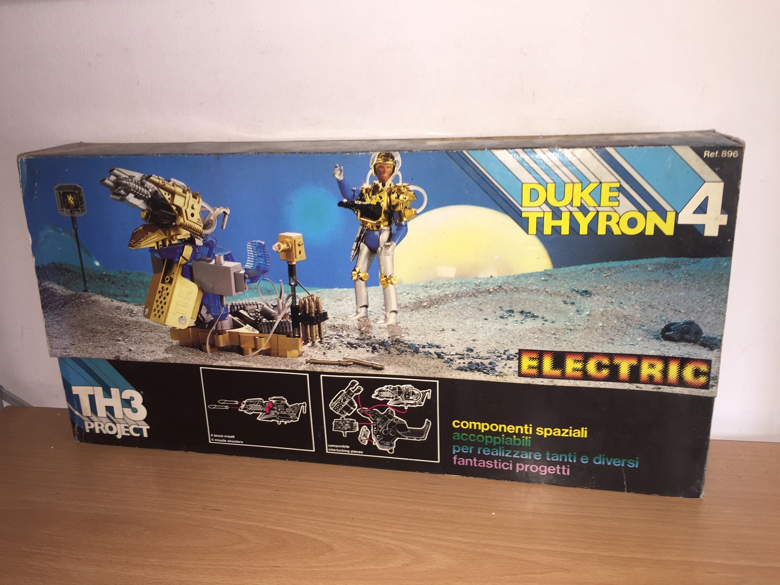 Edison Toys TH3 Project DUKE THYRON 8&Prime; Space ACTION FIGURE MIB, 1979 ITALY