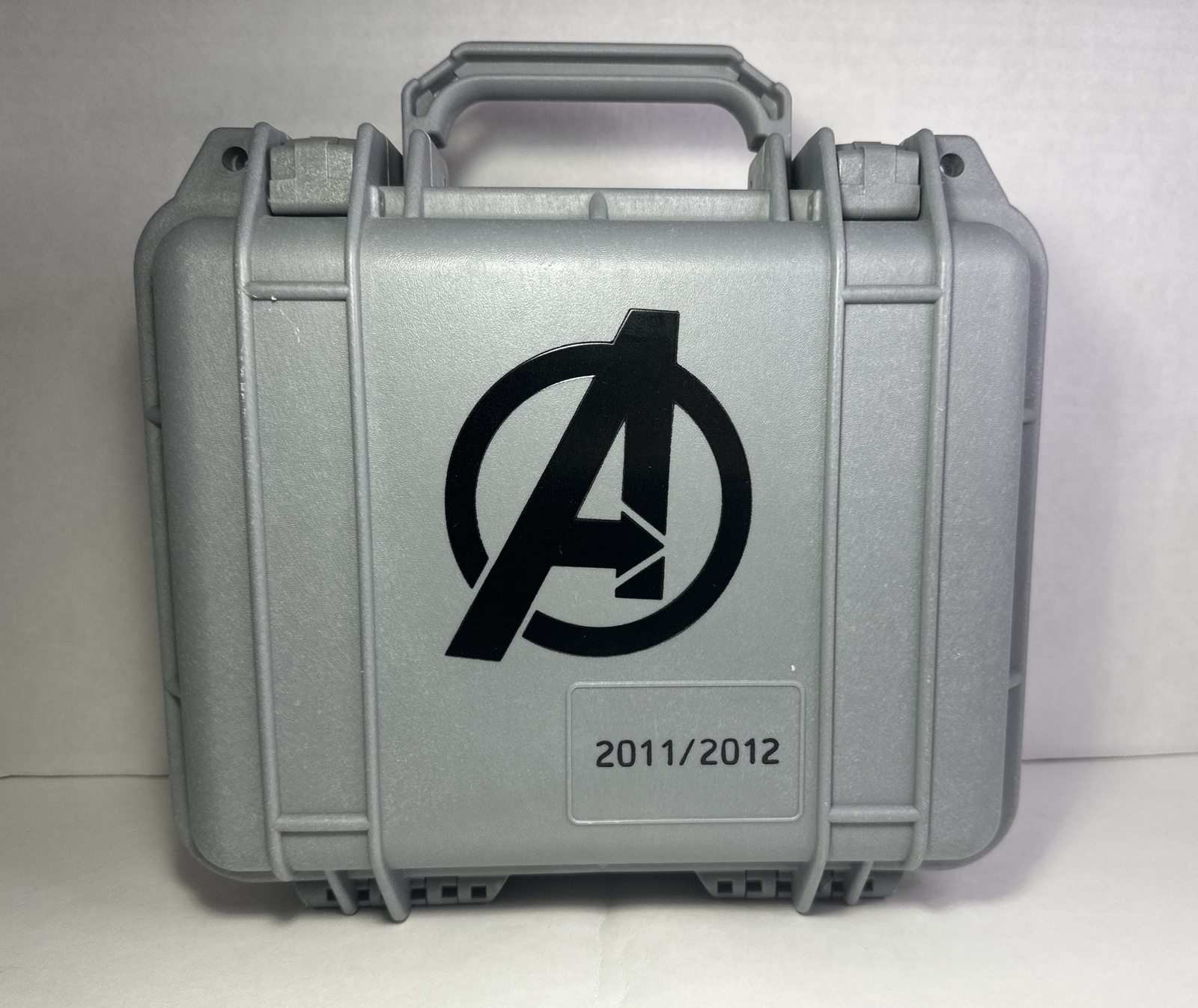 MARVEL Rare! “FIRST DAY” on set ULTIMATE AVENGERS Robert Downey Jr. CREW ONLY