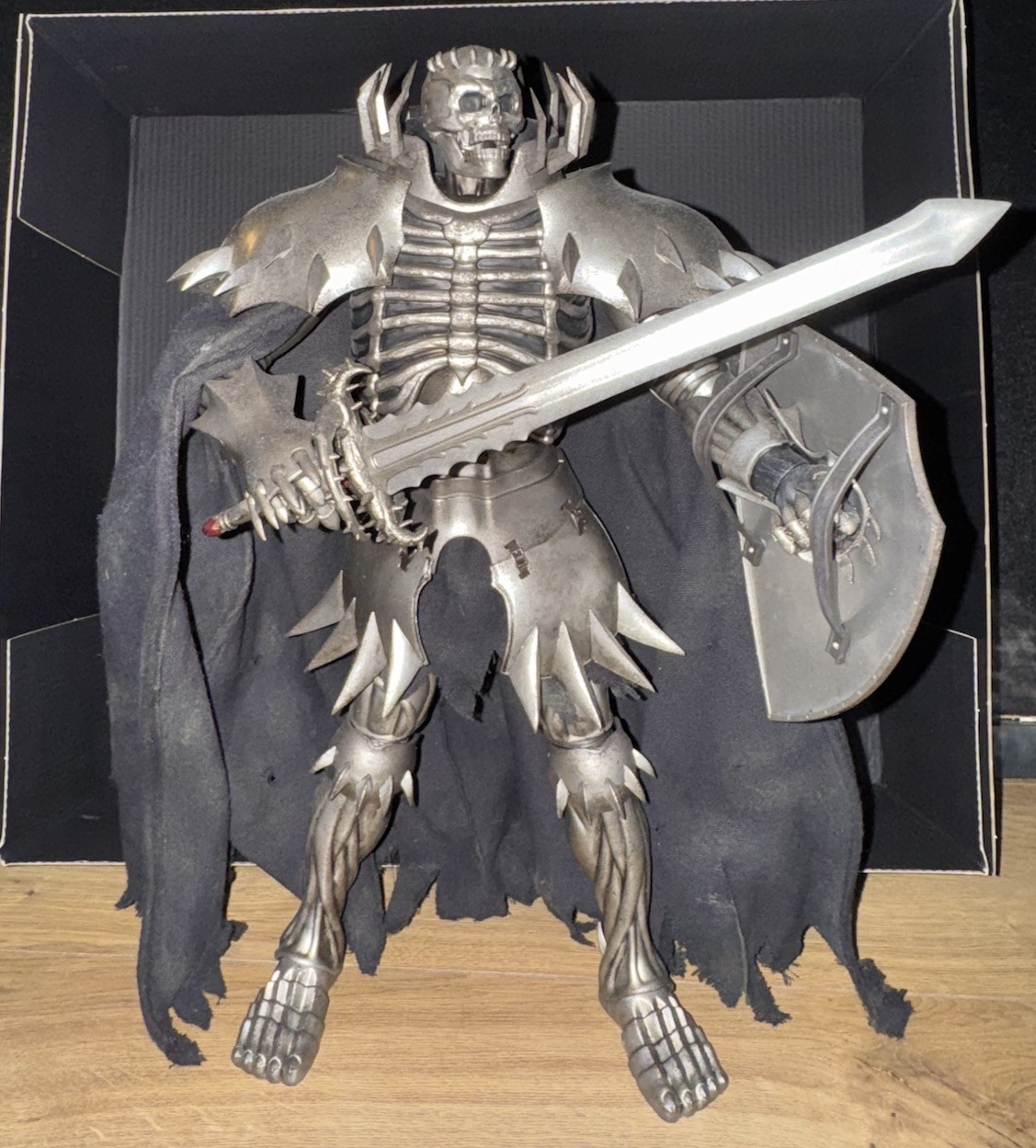 ThreeZero Berserk Skull Knight 1/6 Scale Figure – Pre-Owned – Read Description