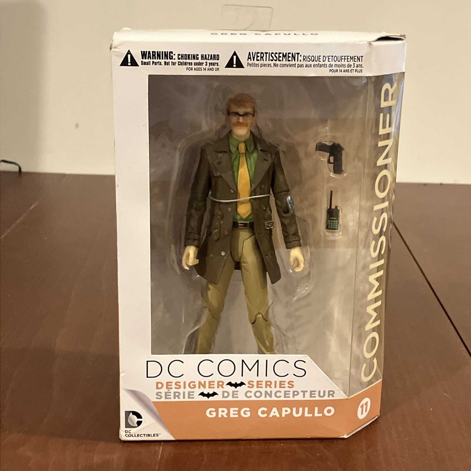 DC Comics Designer Series Commissioner Gordon Figure Greg Capullo DCU (Batman)