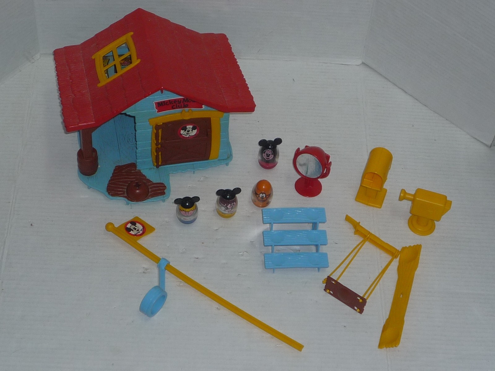 VINTAGE 1976 HASBRO ROMPER ROOM WEEBLES MICKEY MOUSE CLUB PLAY SET ALMOST COMPLE