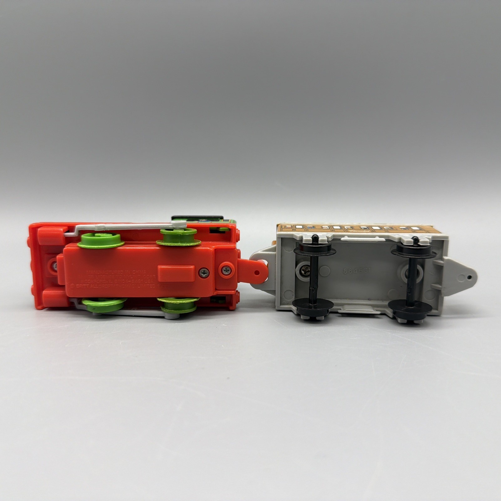 Britt Allcroft Thomas Train PERCY 4&Prime; Engine & Clarabel Car Plastic Vintage 1992