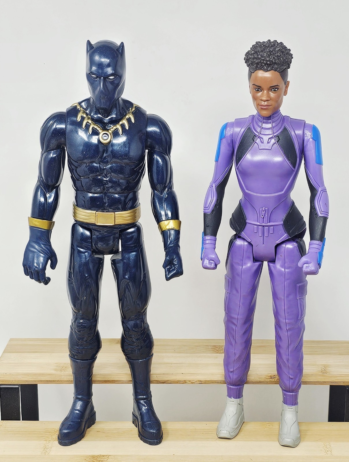 Action Figures Marvel Black Panther Movie Black Panther Shuri Lot 11&Prime; Pre-owned