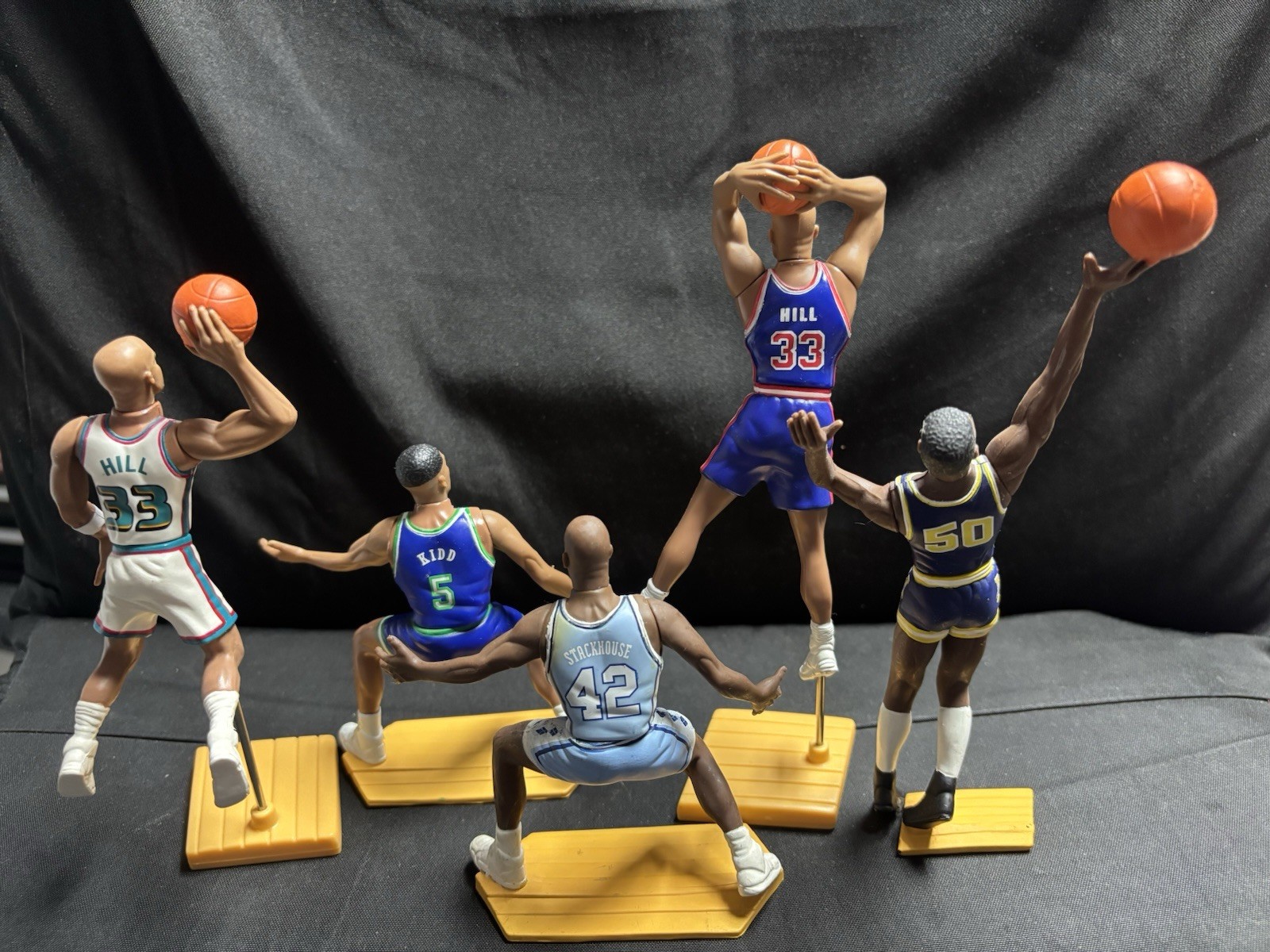 Lot of 5 Kenner Starting Lineup NBA Basketball Figures