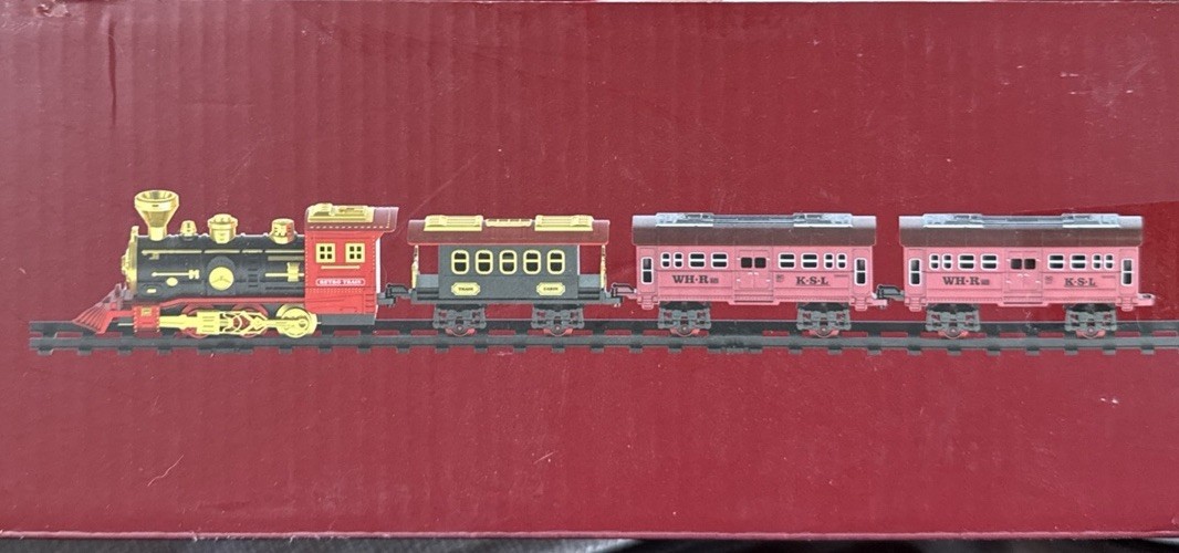 Simulated Retro Train Model 16 Pcs Electric Steam Train New Sealed