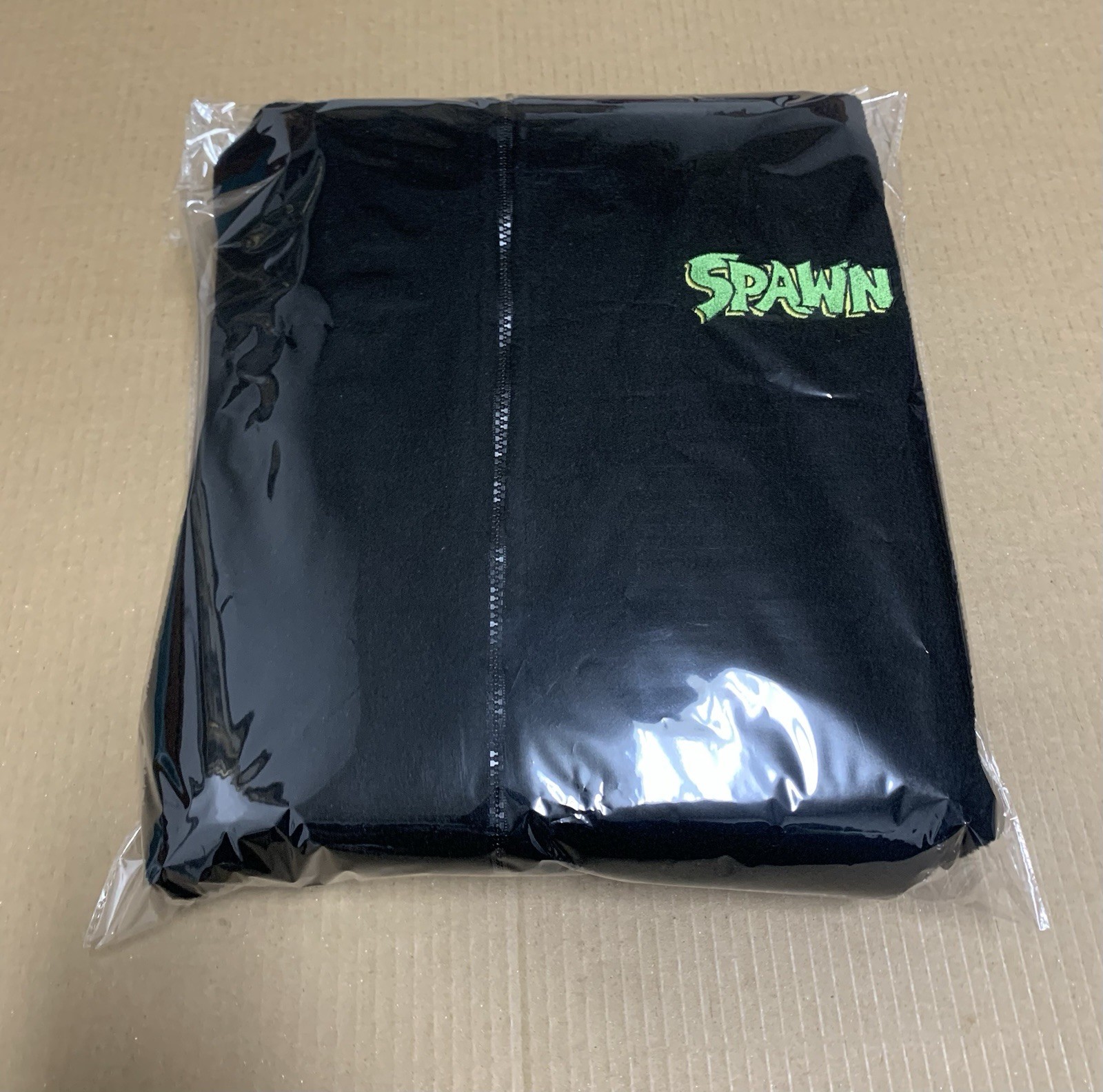 SPAWN Fleece Jacket Zipper – Made in Canada « ROOTS »- 2XL missing a button