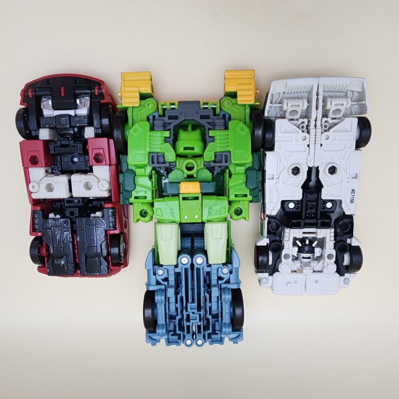 TRANSFORMERS WFC Siege Earthrise SPRINGER Voyager + SIDESWIPE & WHEELJACK Deluxe