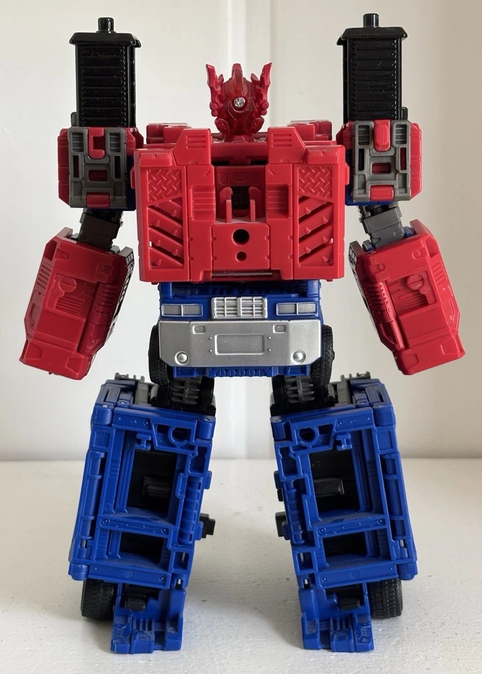 Transformers Hasbro Pulse Exclusive Shattered Glass Leader Ultra Magnus COMPLETE