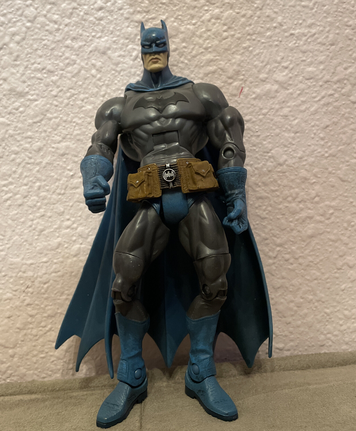 DC Super Heroes – Gray Blue Batman – Mattel S3 SELECT SCULPT Loose