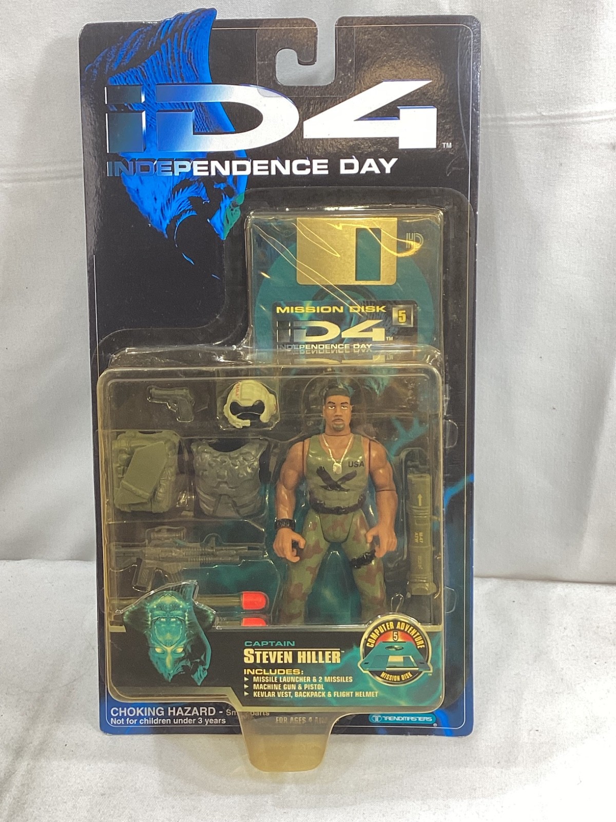 NEW 1996 Trendmasters ID4 Independence Day Captain Steven Hiller Figure MOC