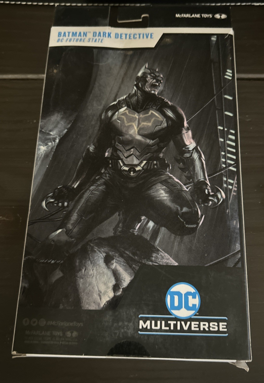 McFarlane DC Universe Batman Dark Detective Gold Label 7&Prime; Action Figure – New