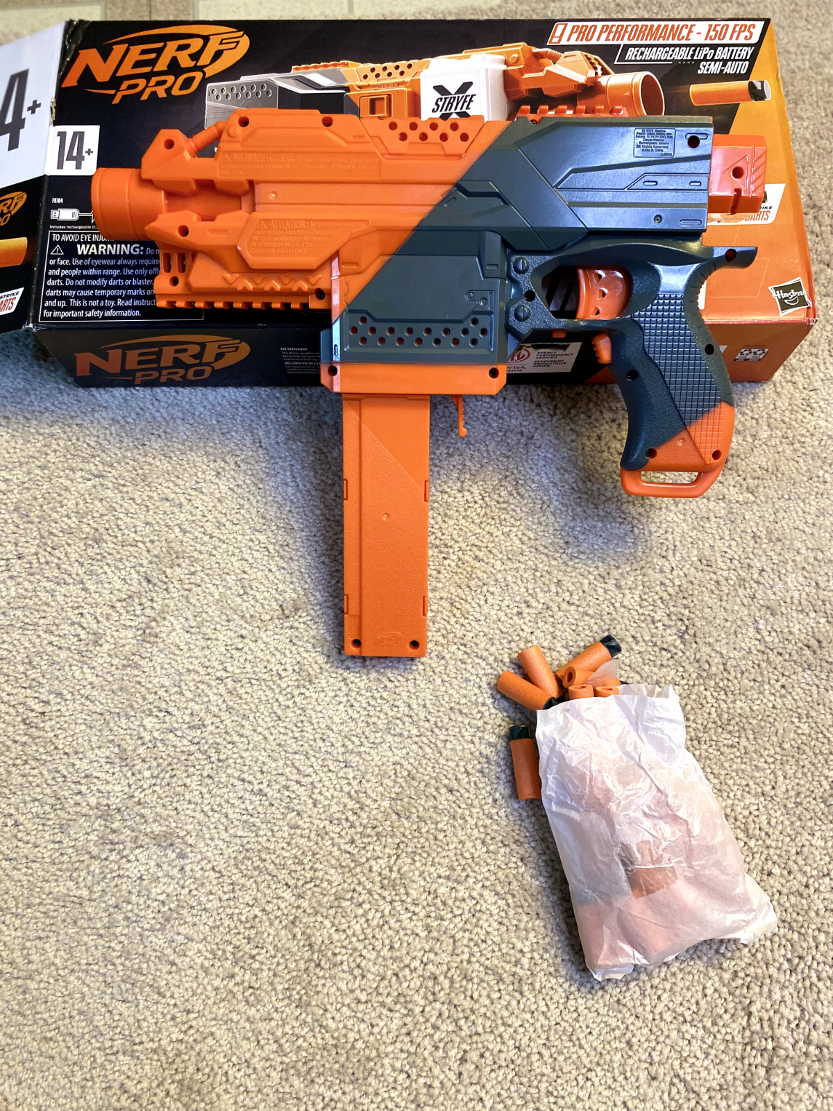 Nerf Pro Stryfe X Dart Blaster: Battery, 30 HL Darts, Magazine, Glass & Charger.