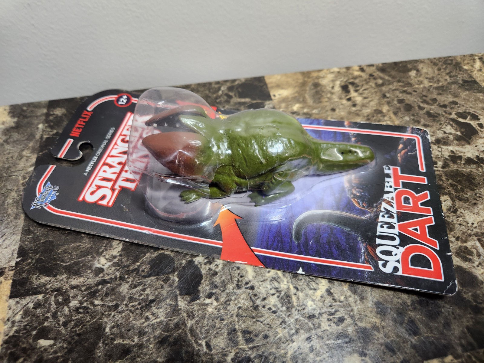 Stranger Things Squeezable Dart Toy by Netflix & McFarlane Toys Demogorgon 2018