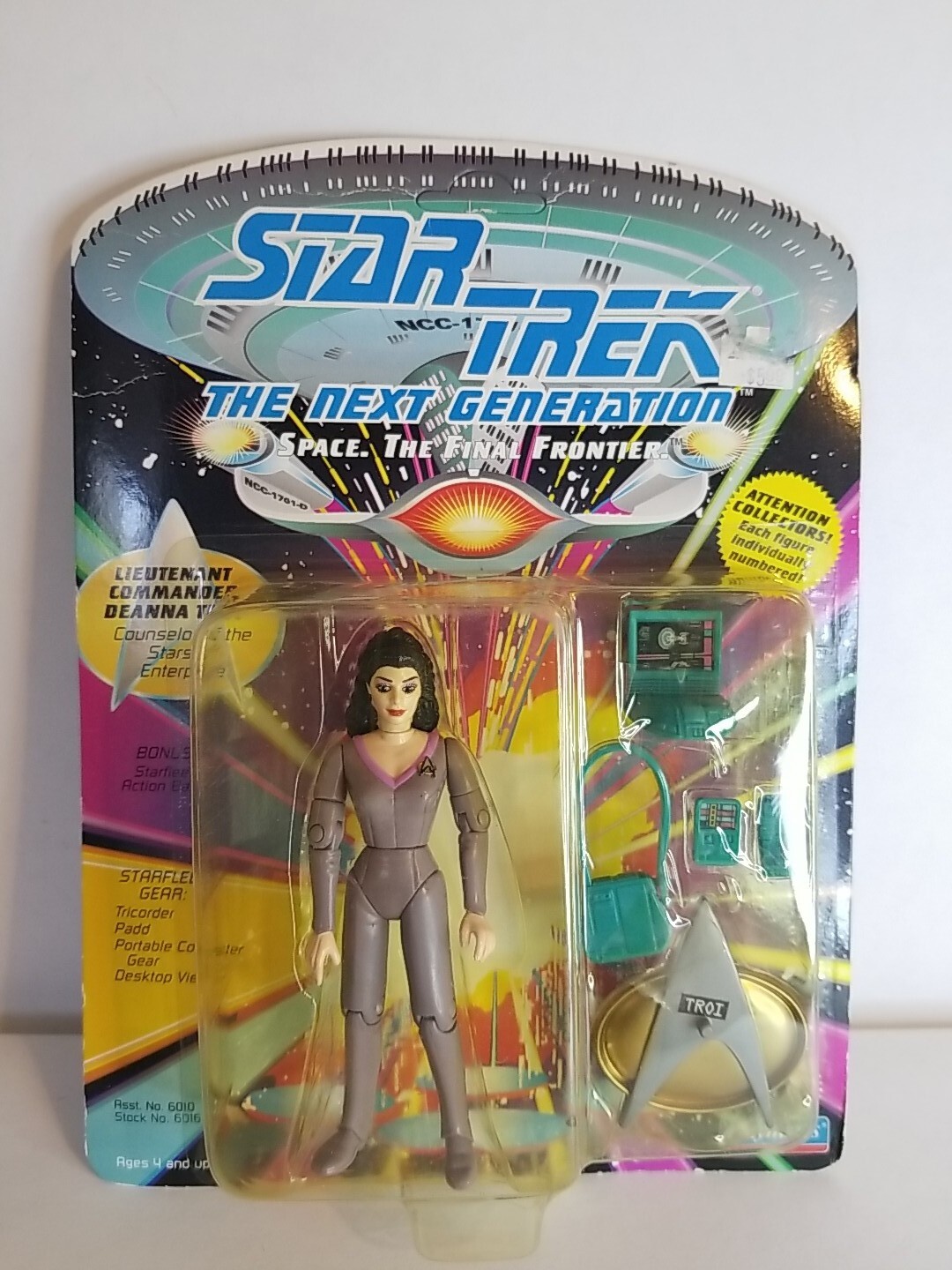 Star trek the Next Generation Lieutenant Commander Deanna Troi NEW SEALED