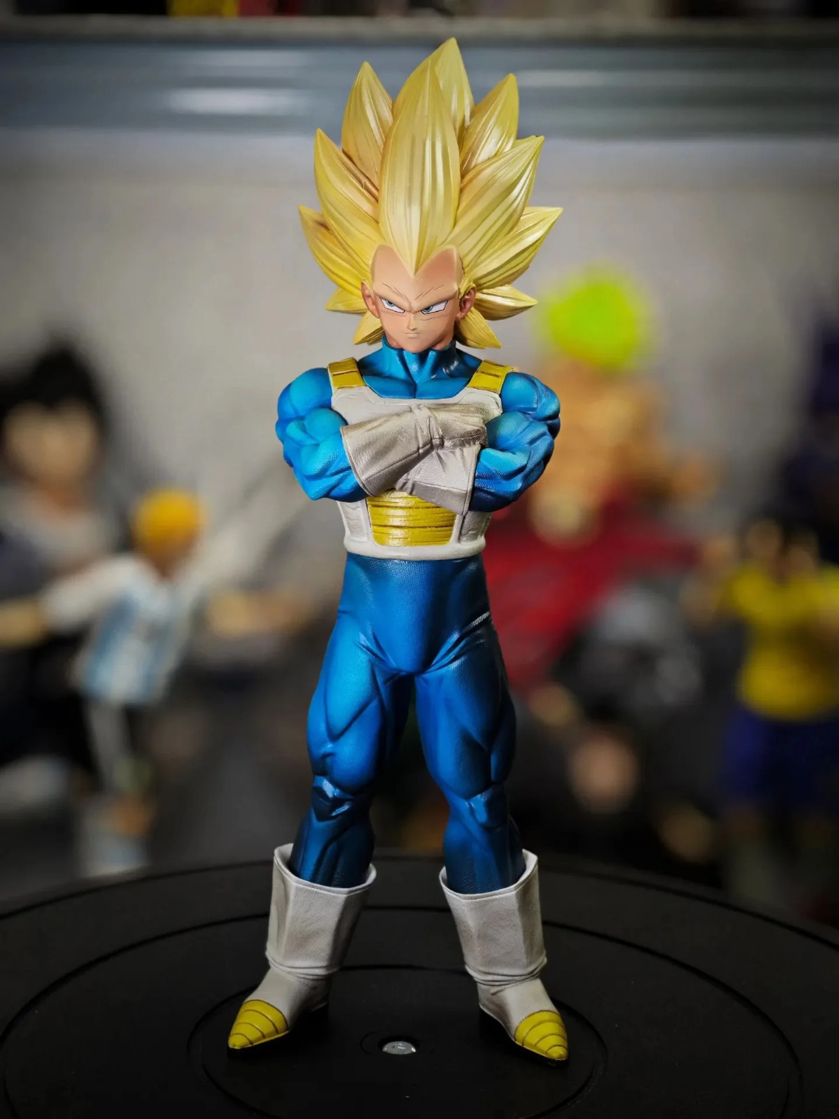 VF In stock 33cm Dragon Ball Z SSJ3 Vegeta Model Super Saiyan 3 Vegeta Action Fi