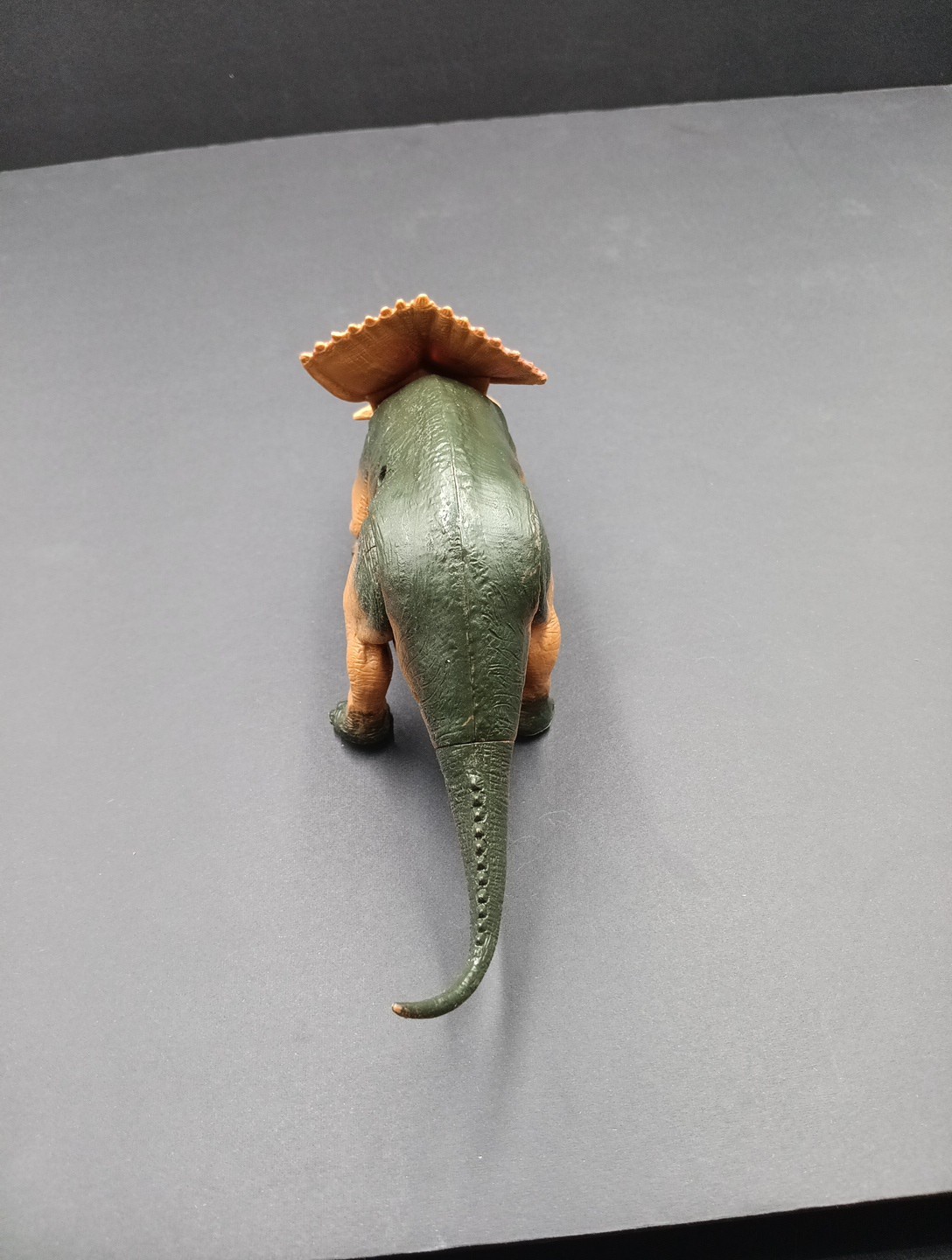Kid Galaxy Protoceratops Poseable Dinosaur Toy Free Shipping! T1921