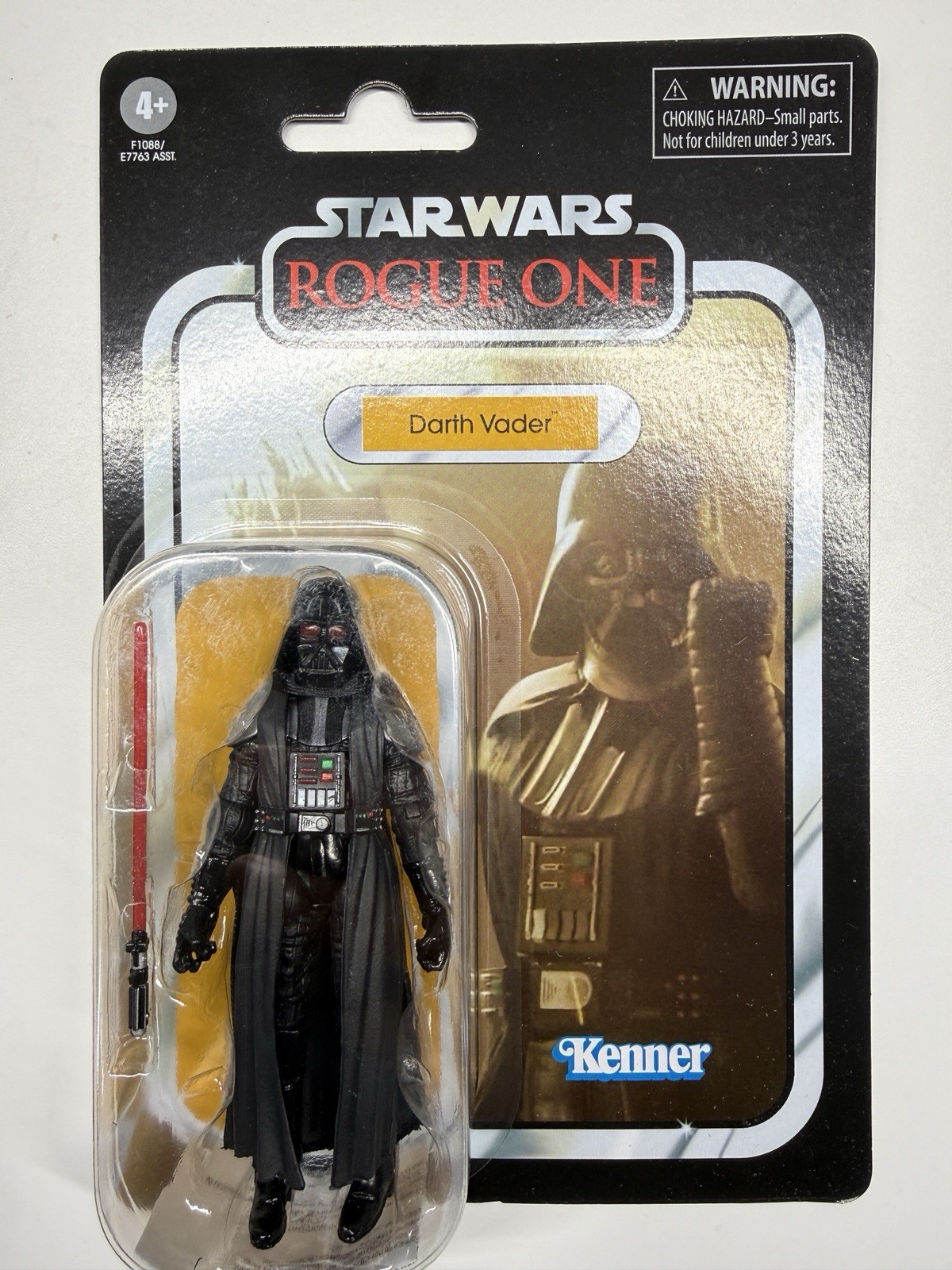 2020 Star Wars Vintage VC178 TVC Rogue One Darth Vader 3.75&Prime; Scale Action Figure