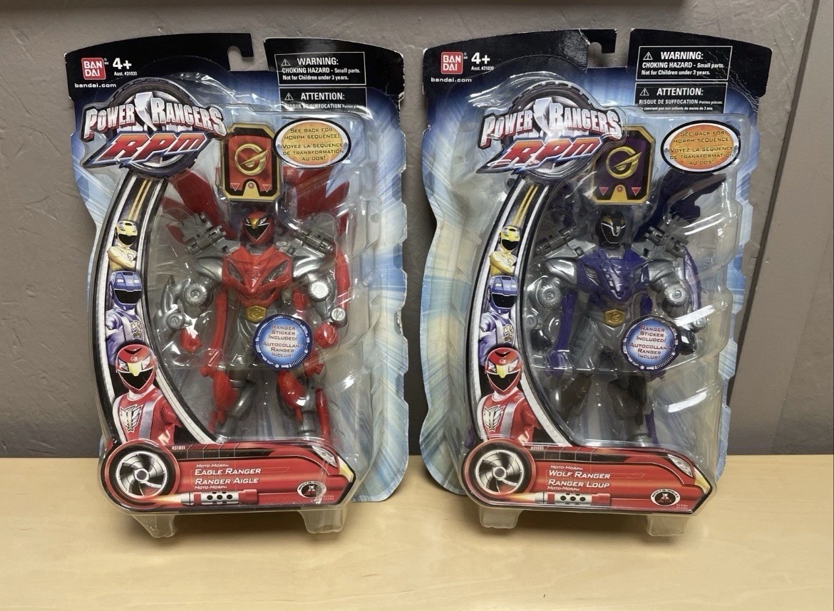 Bandai Power Rangers RPM Moto-Morph Red Eagle Ranger & Black Wolf Ranger -Sealed