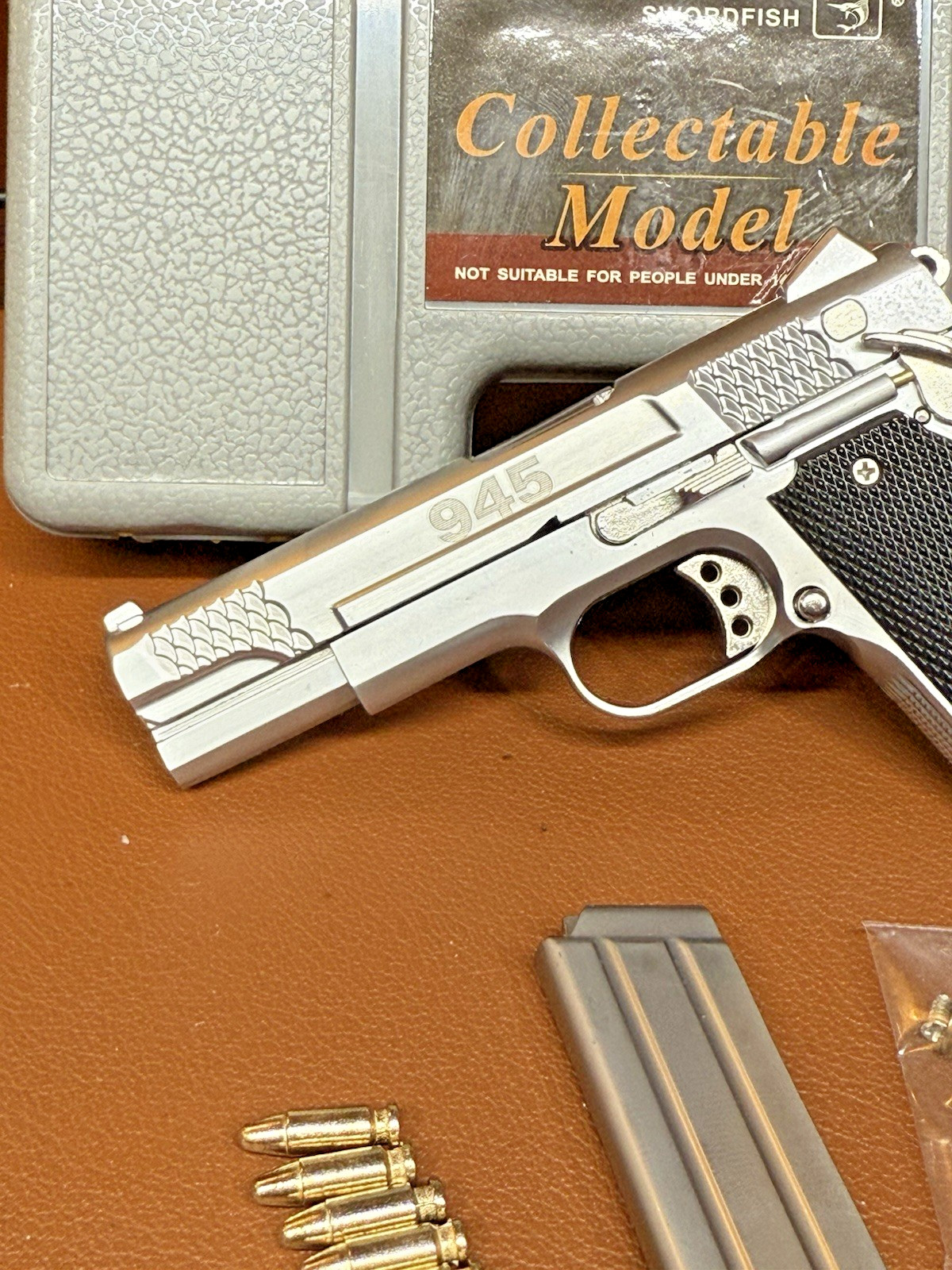 SEIKO Smith & Wesson 945 Eject Toy Gun 1:3 Mini Guns Model Highly Detailed Rare