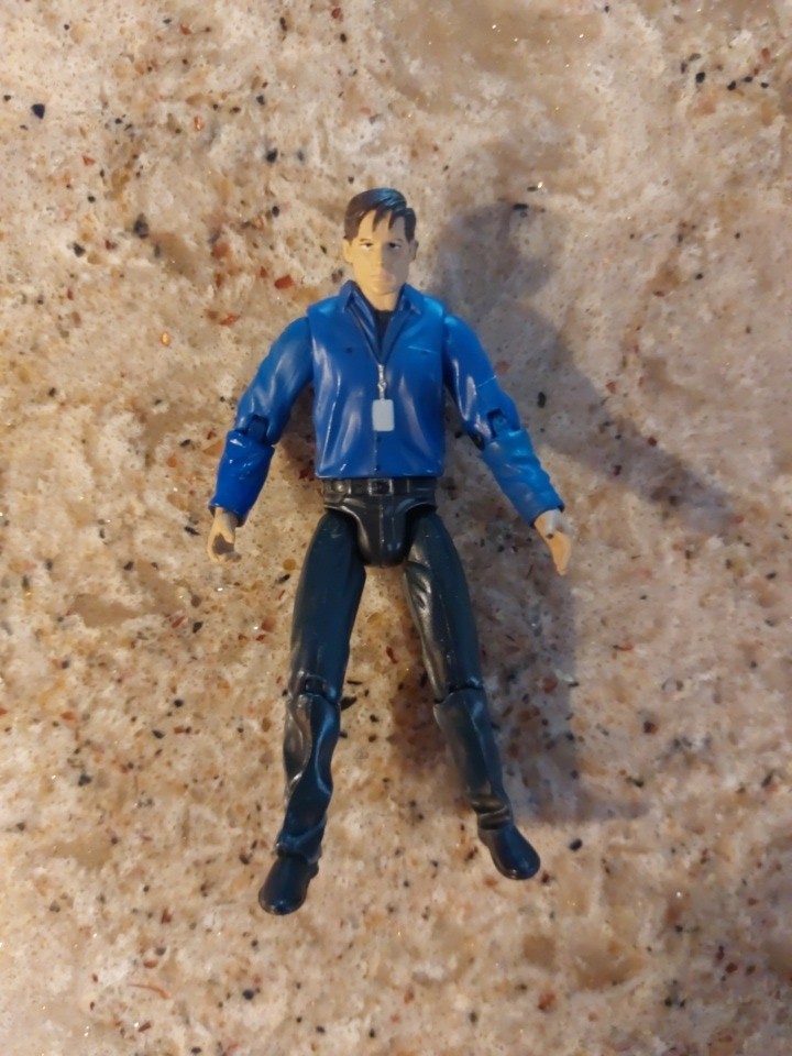 Marvel Bruce Banner Transformation Chamber FIGURE