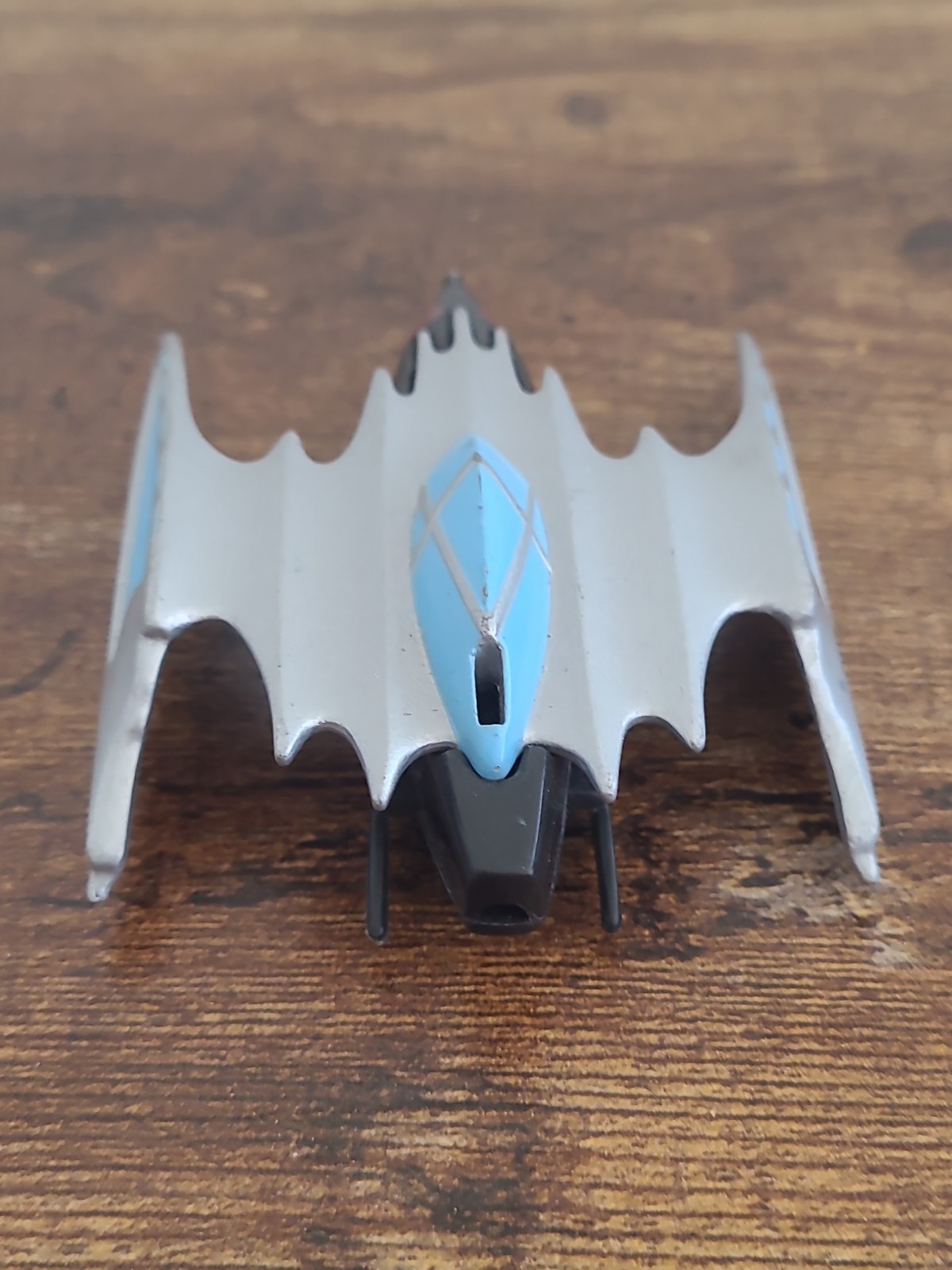 1997 VINTAGE DC COMICS BATMAN & ROBIN BATHAMMER DIECAST VEHICLE – HASBRO