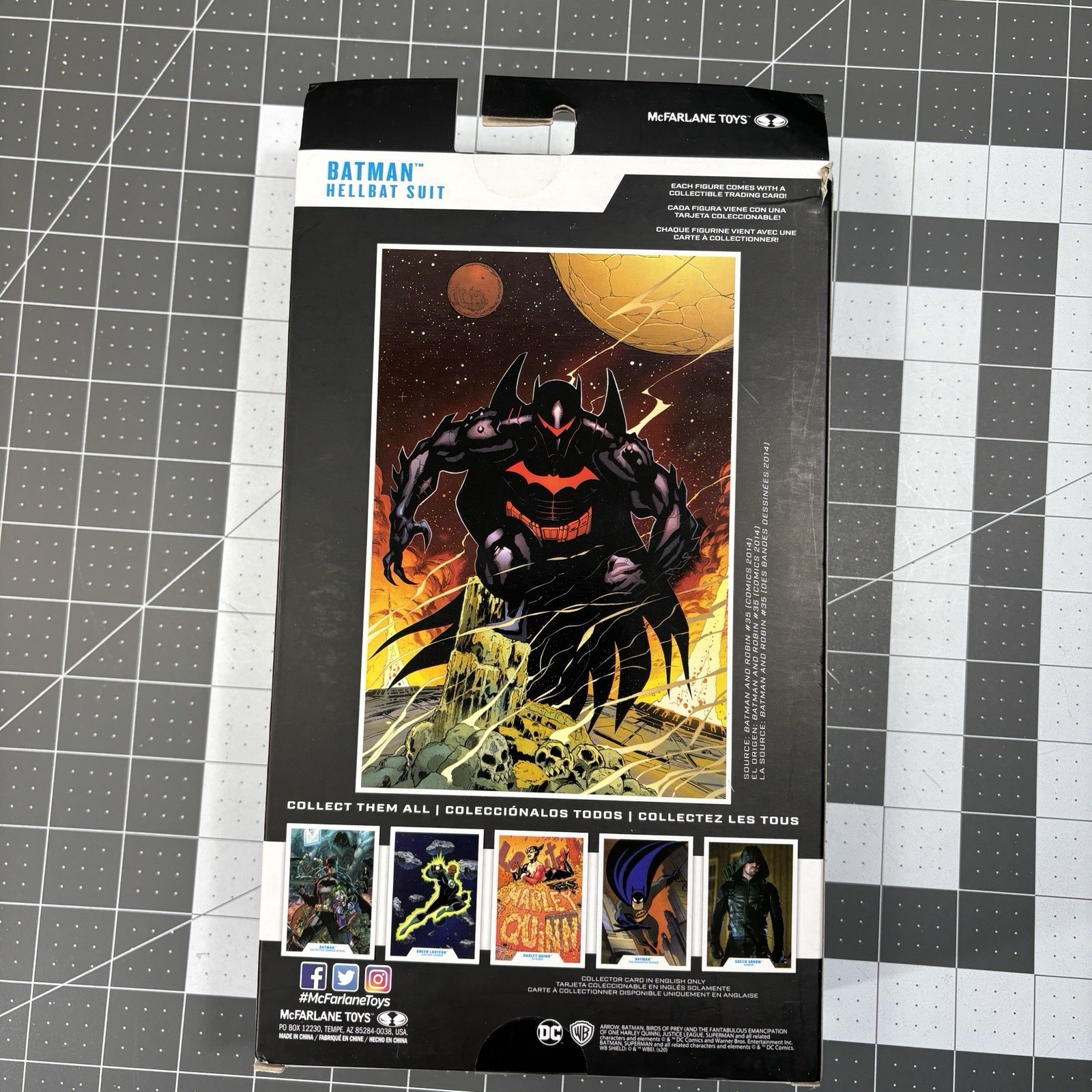 Batman Hellbat Suit Figure DC Multiverse 7” McFarlane Toys Trading Card 2021 NEW