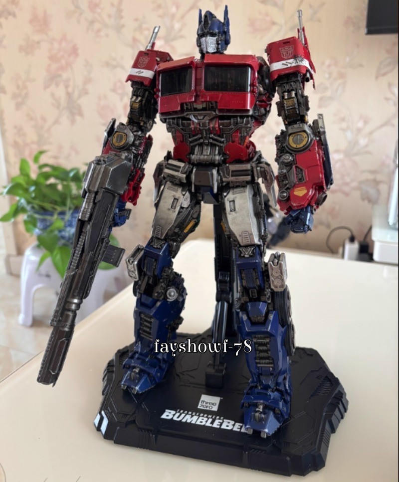 Threezero Bumblebee Movie DLX OP Action Figure 12&Prime; Collection LED Model Toy Gift