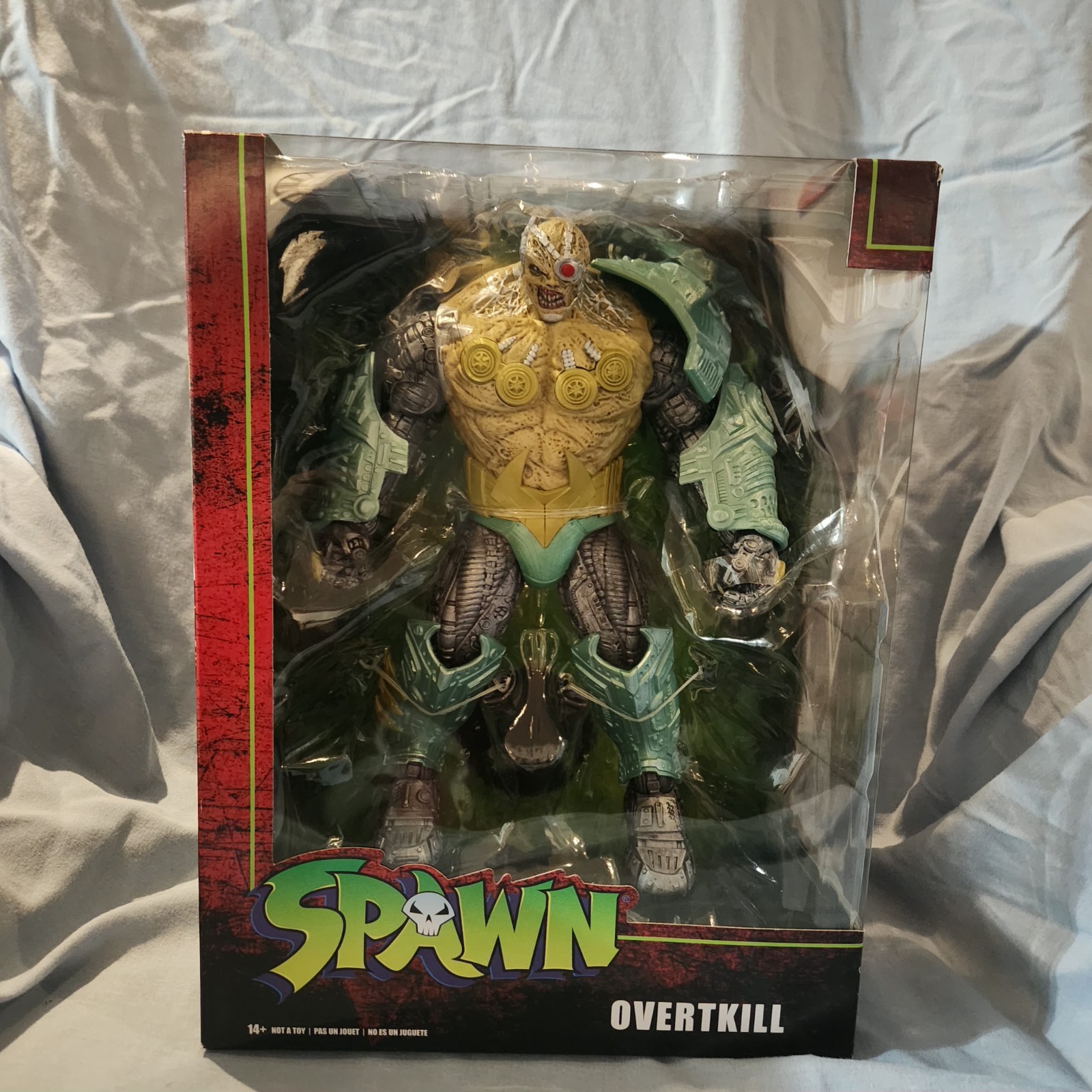 McFarlane Toys Megafig Overtkill From Spawn. NIB minty!