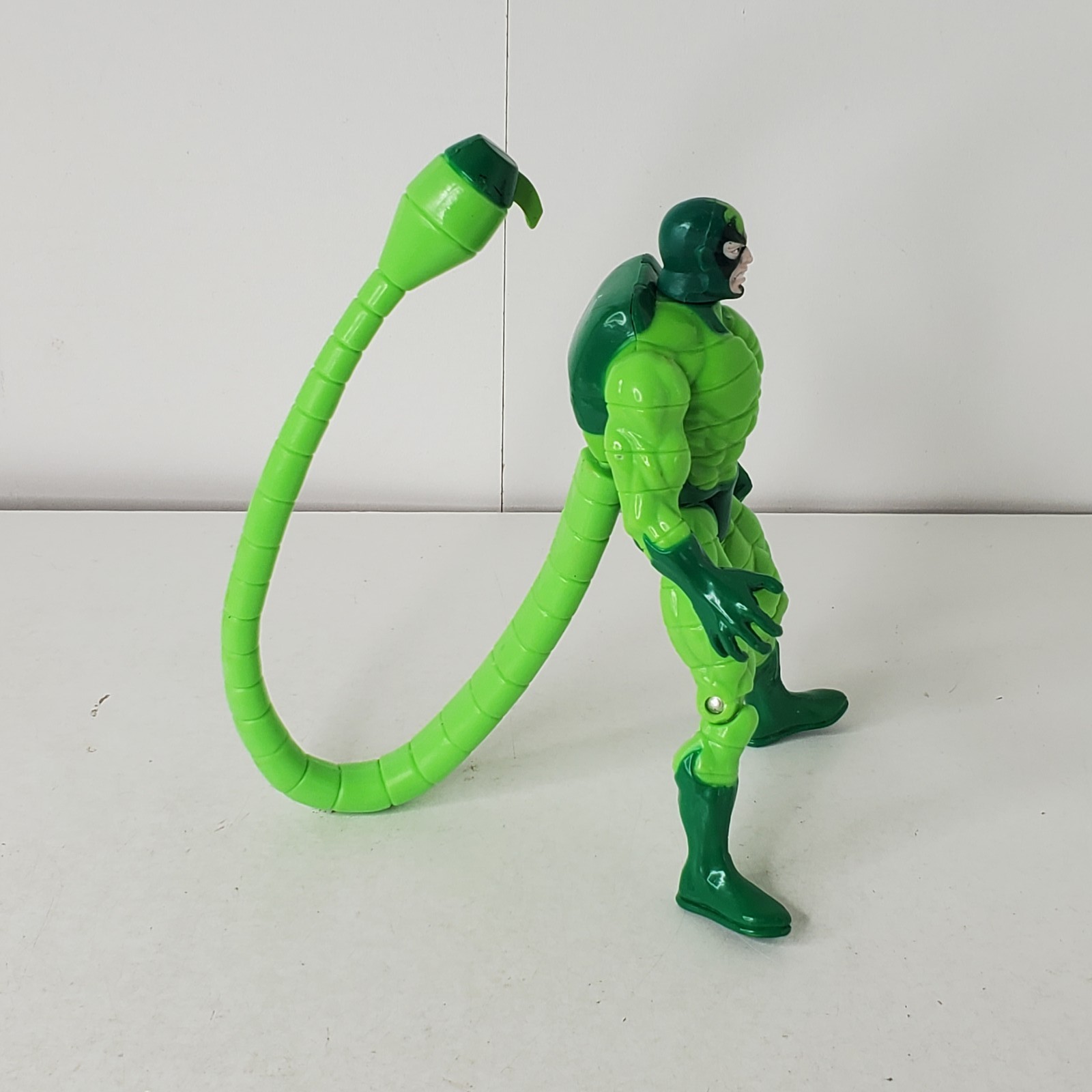Marvel Legends Spider-Man Retro Scorpion Action Figure Complete Loose Hasbro