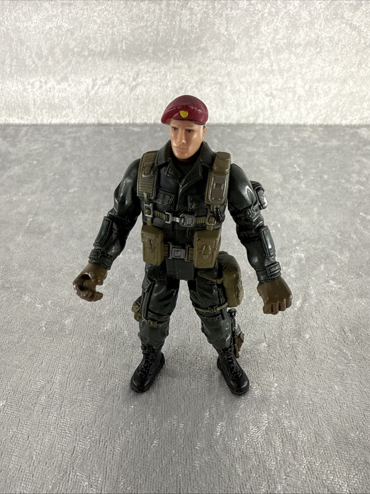 Vintage Chap Mei Army Soldier Red Beret Colonel Stewart Action Figure Toy