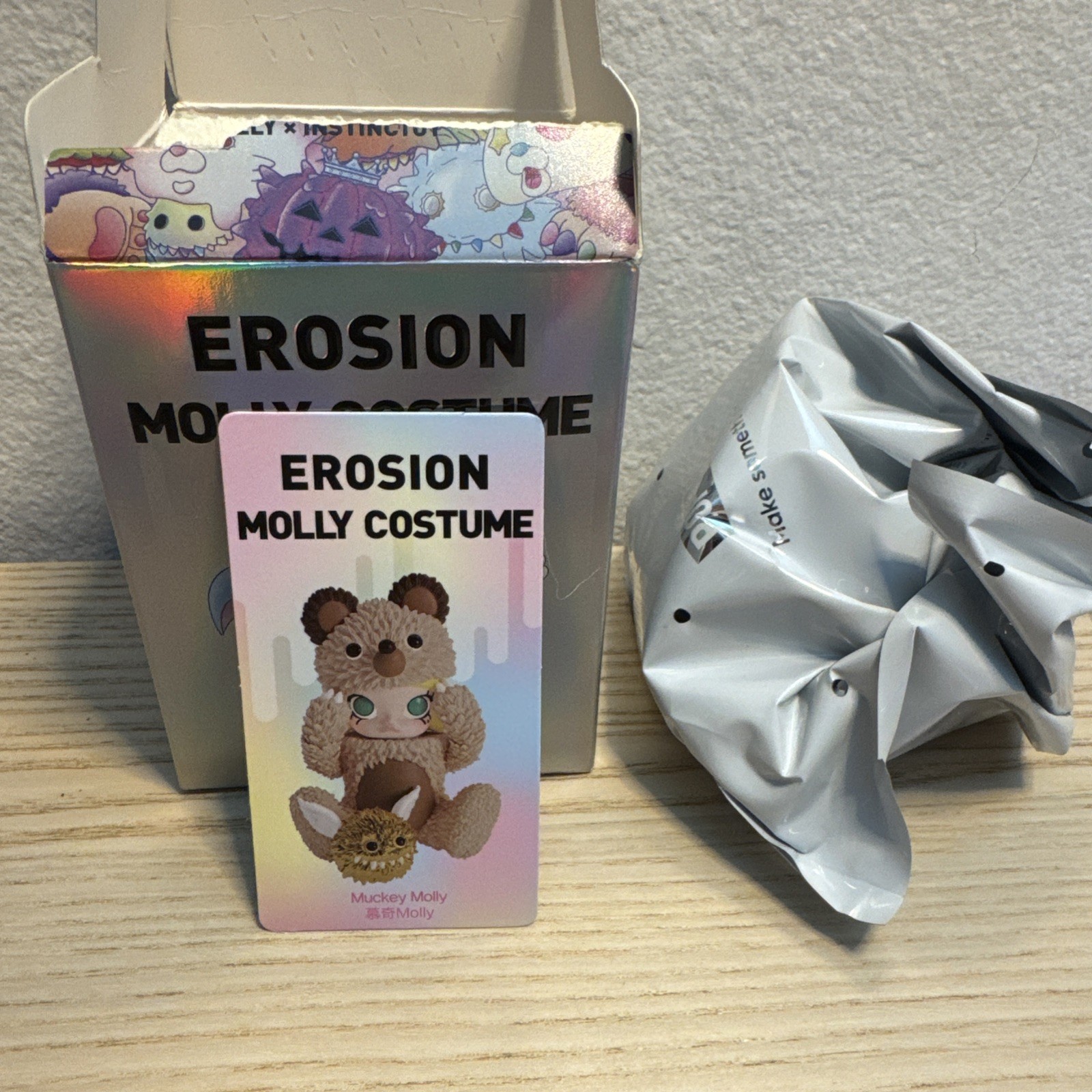 POPMART MOLLY Erosion Costume Series Blind Box Opened Muckey Molly