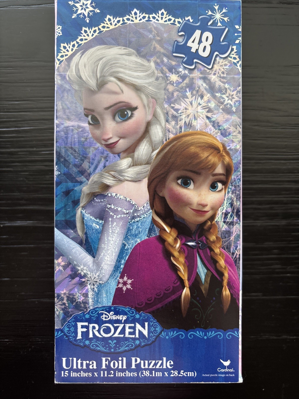 Disney FROZEN Ultra Foil Anna and Elsa 48 Pieces 15&Prime; x 11.2&Prime; Box NEW