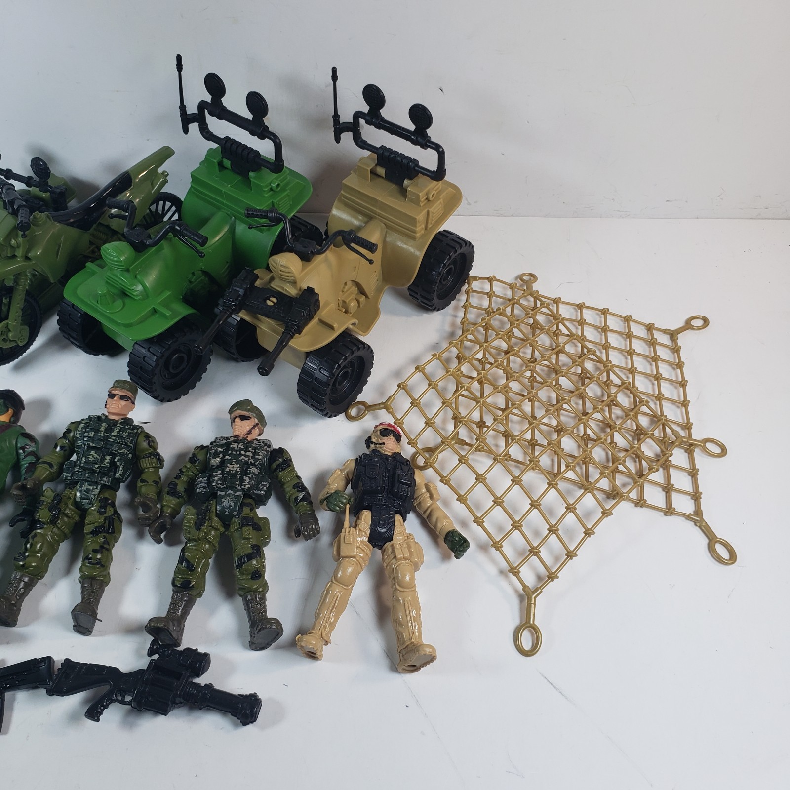 Chap Mei and Others? Green & Tan ATV 4 WHEEL Vehicles Boat Action Figures