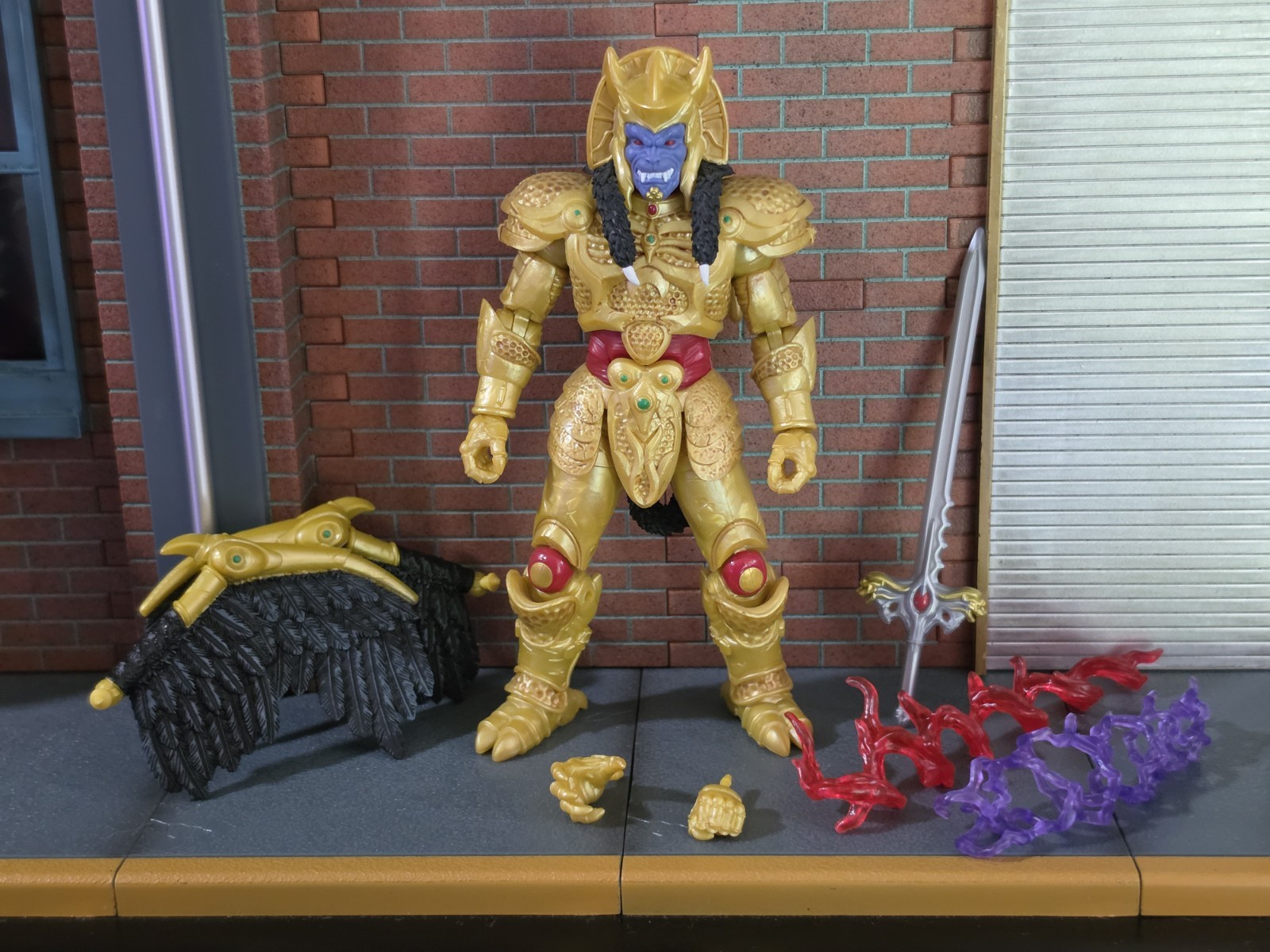 Power Rangers Lightning Collection Mighty Morphin Goldar Action Figure