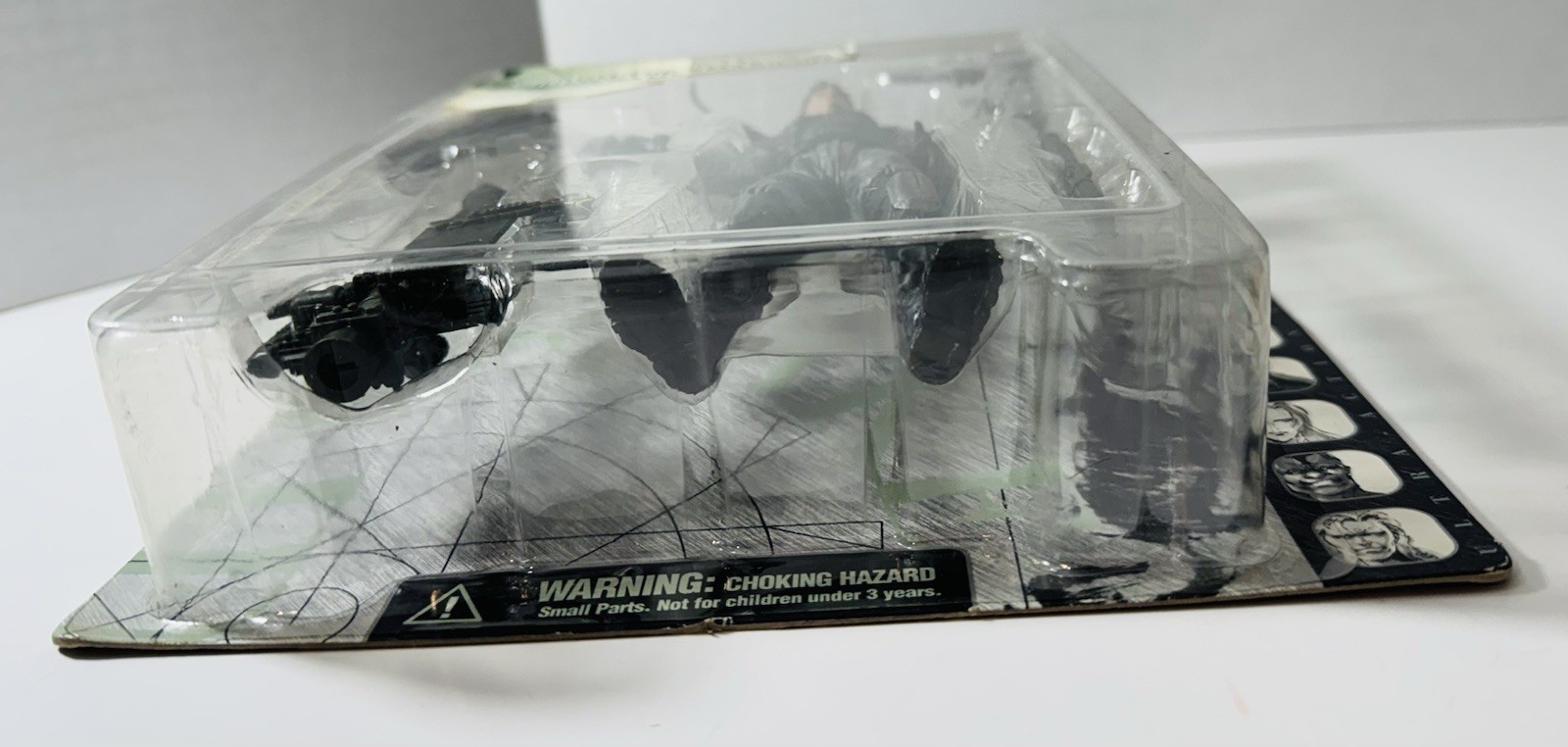 Metal Gear Solid McFarlane Toys Solid Snake Ultra Action Figure NIB BT