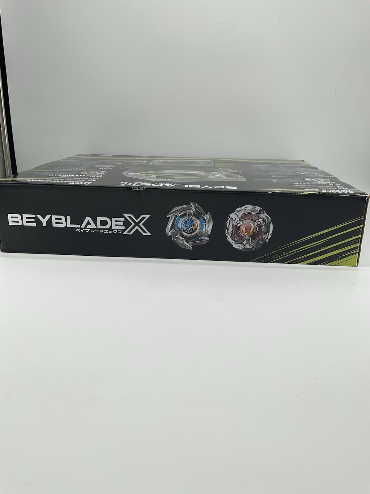 Beyblade X Xtreme Battle Set, Stadium, 2 Spinning Tops, 2 Starters (A27)