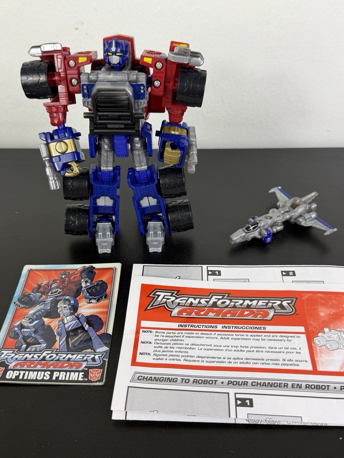 TRANSFORMERS Armada 2002 – OPTIMUS PRIME 5&Prime; Deluxe Super-Con