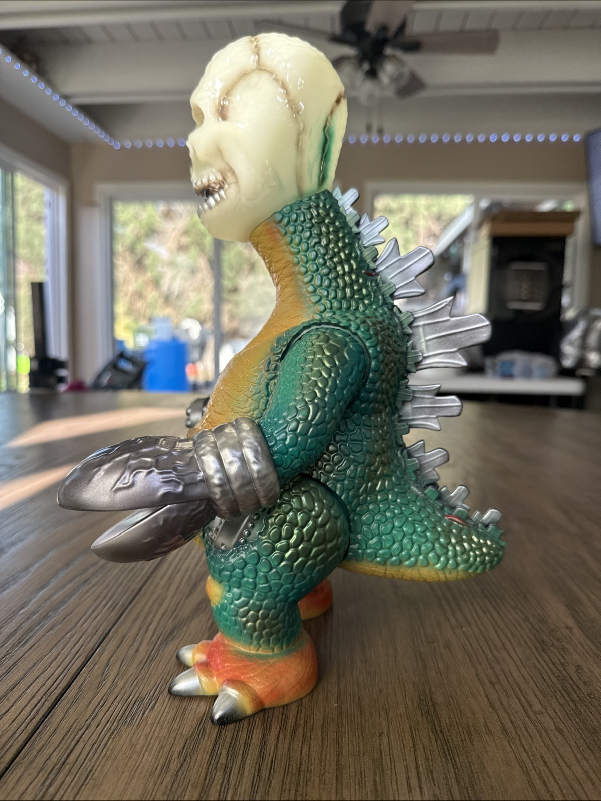 Vegarelics Studio serp93666 Hell Dokuroju Sofubi soft vinyl sofvi Kaiju toy
