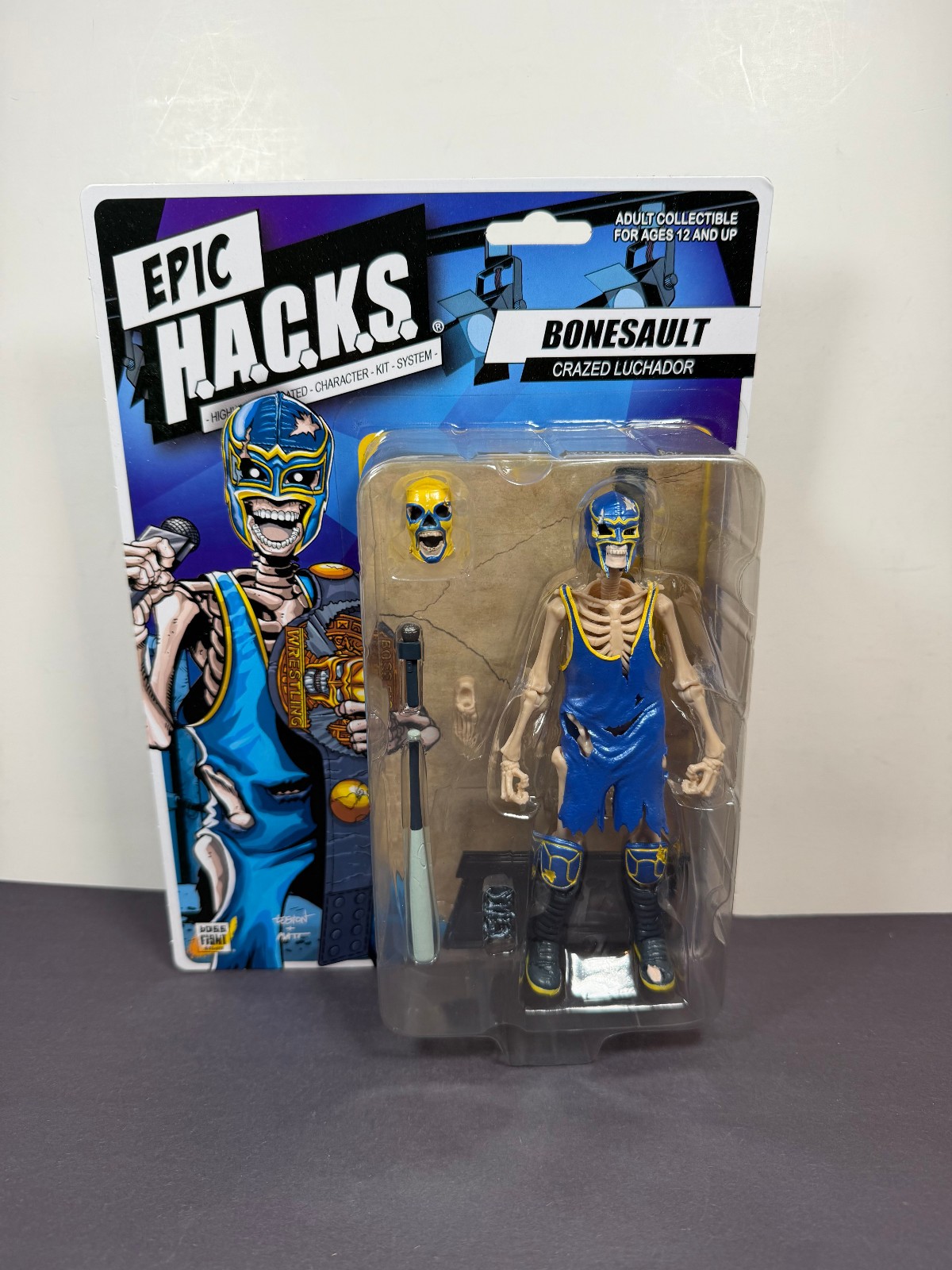 Boss Fight Studio Epic Hacks BONESAULT Crazed Luchador 6&Prime; Figure Skeleton