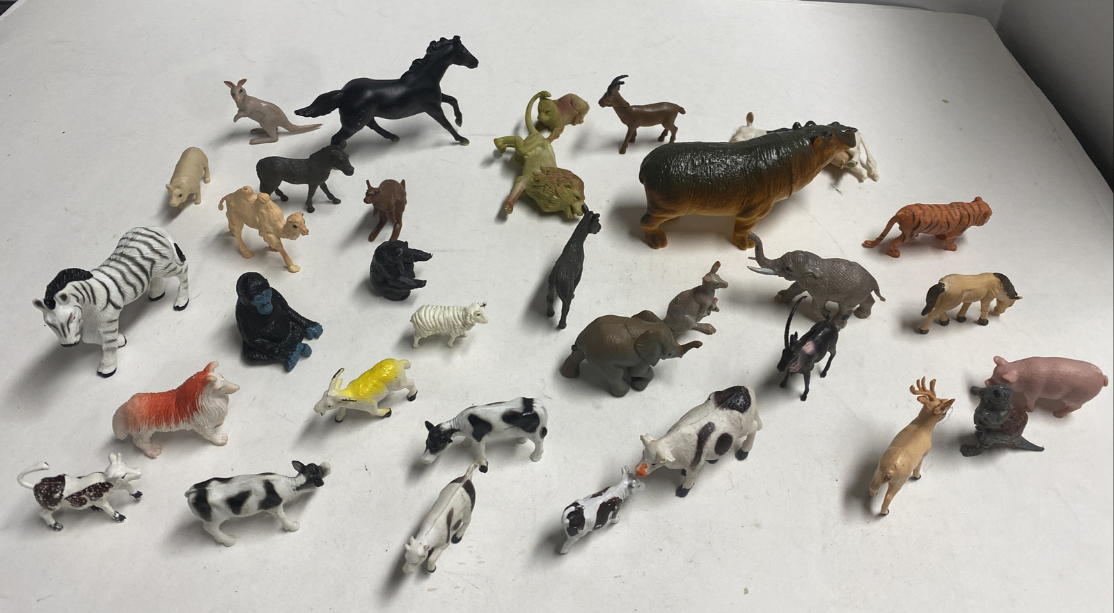 Vintage Plastic Toy Animal Lot Breyer, K&M, JaRu, 1975, 1998, 2000, 2002