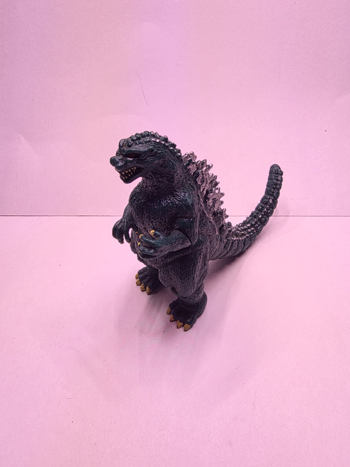 Treadmaster 1994 4&Prime; Godzilla Figure (USED)