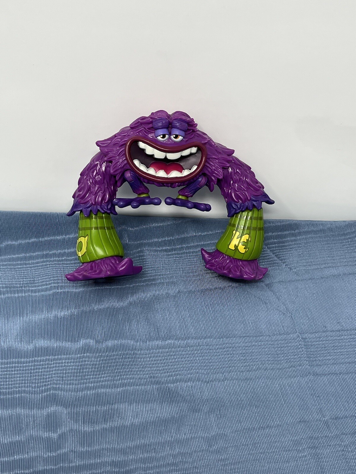 Disney Monsters Scare Students Poseable Figure 4.25” (SAVE IF YOU BUY 2)