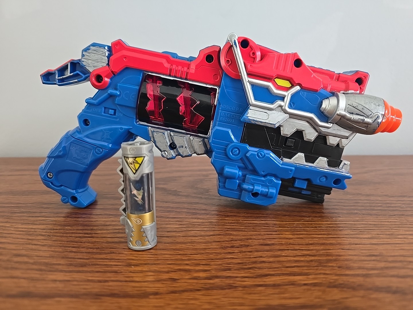 Power Rangers Kyoryuger Giga Gabu Revolver Morpher with Dino Charge 1 pcs Bandai