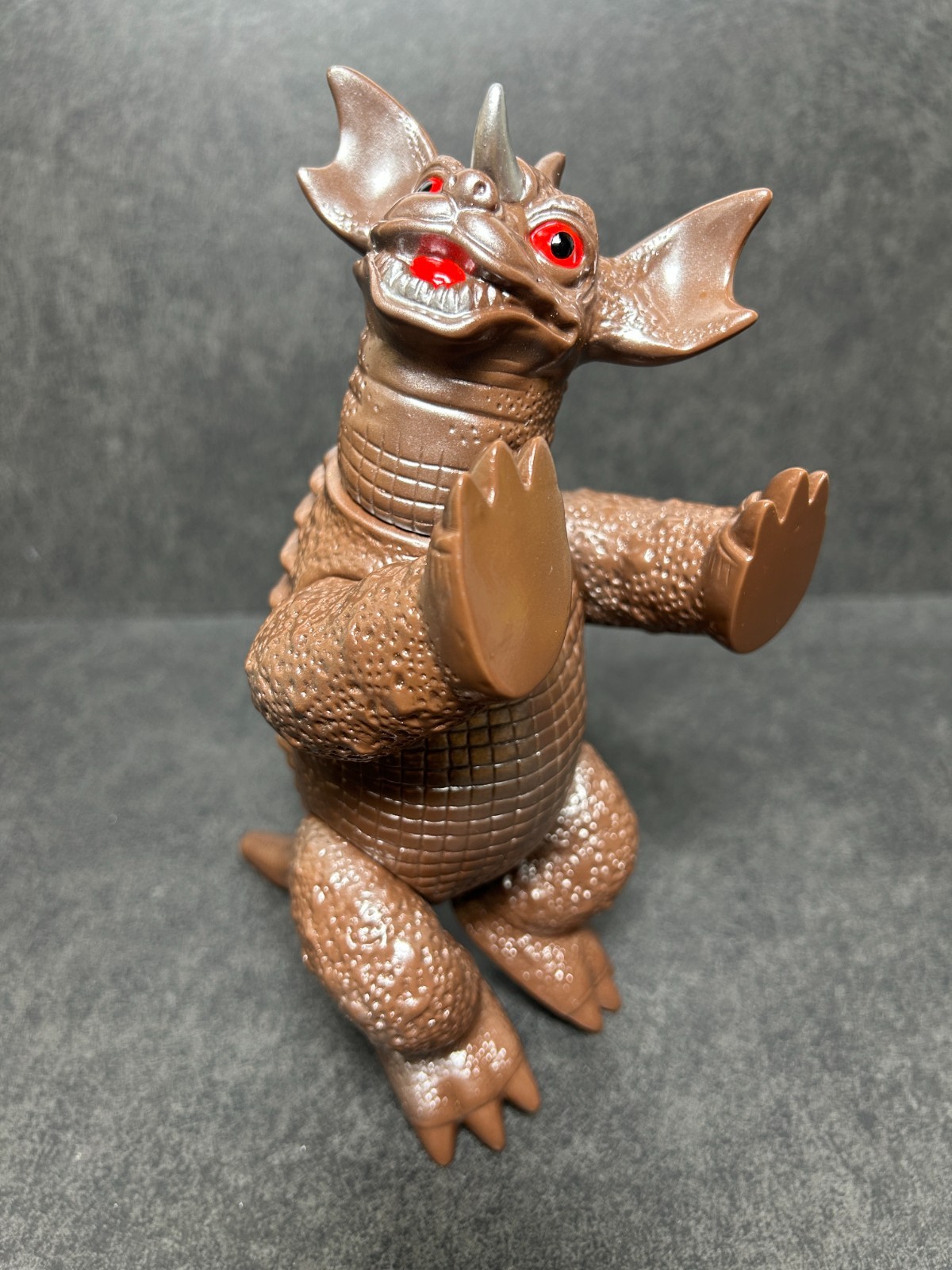 MARUSAN Baragon Sofubi 10&Prime; Soft Vinyl Figure Quadrupedal Ver. w/ Header & Bag