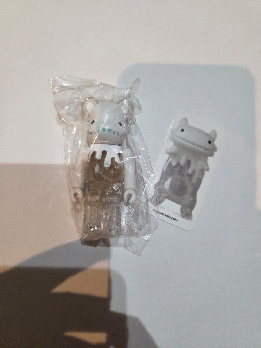 BE@RBRICK Series 32 Byron SHOKO NAKAZAWA
