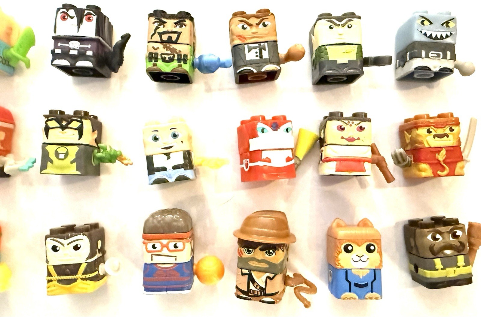 Sick Bricks Lot of 25 By Spin Master Characters Figurines Circa 2015 (est)